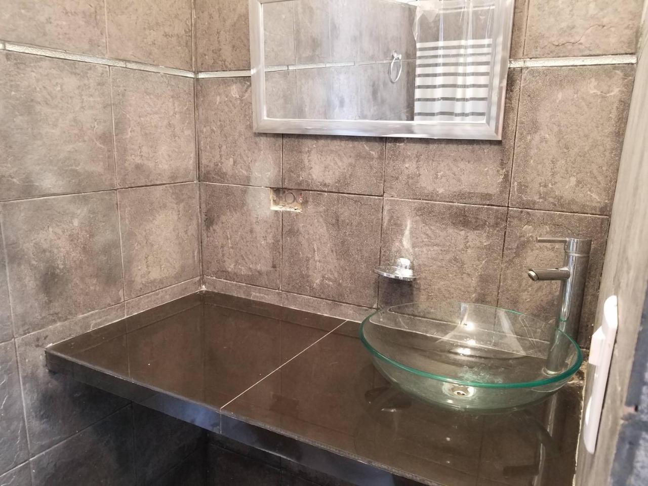 Costa De Tigre, Habitaciones Bagian luar foto